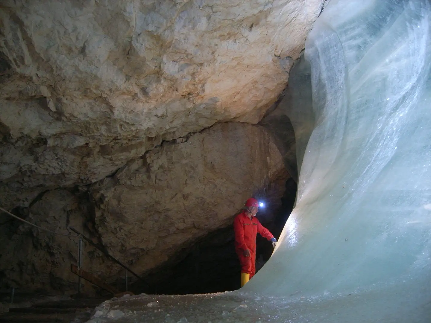 SchellenbergerEishoehle